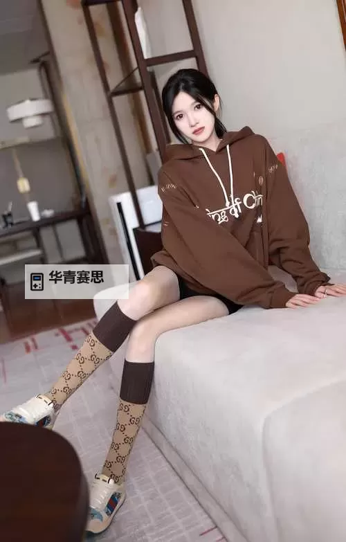 探索无限魅力:值得一试的免费恋足网站推荐图1