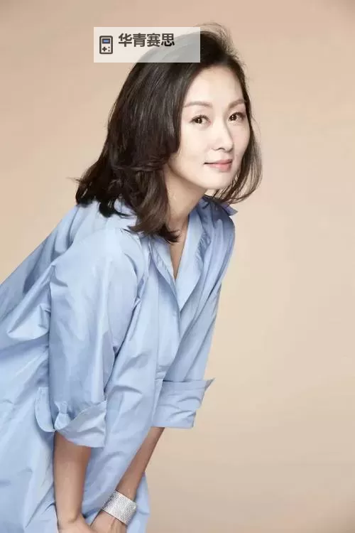 郑家榆艺术照尽显优雅风采图1