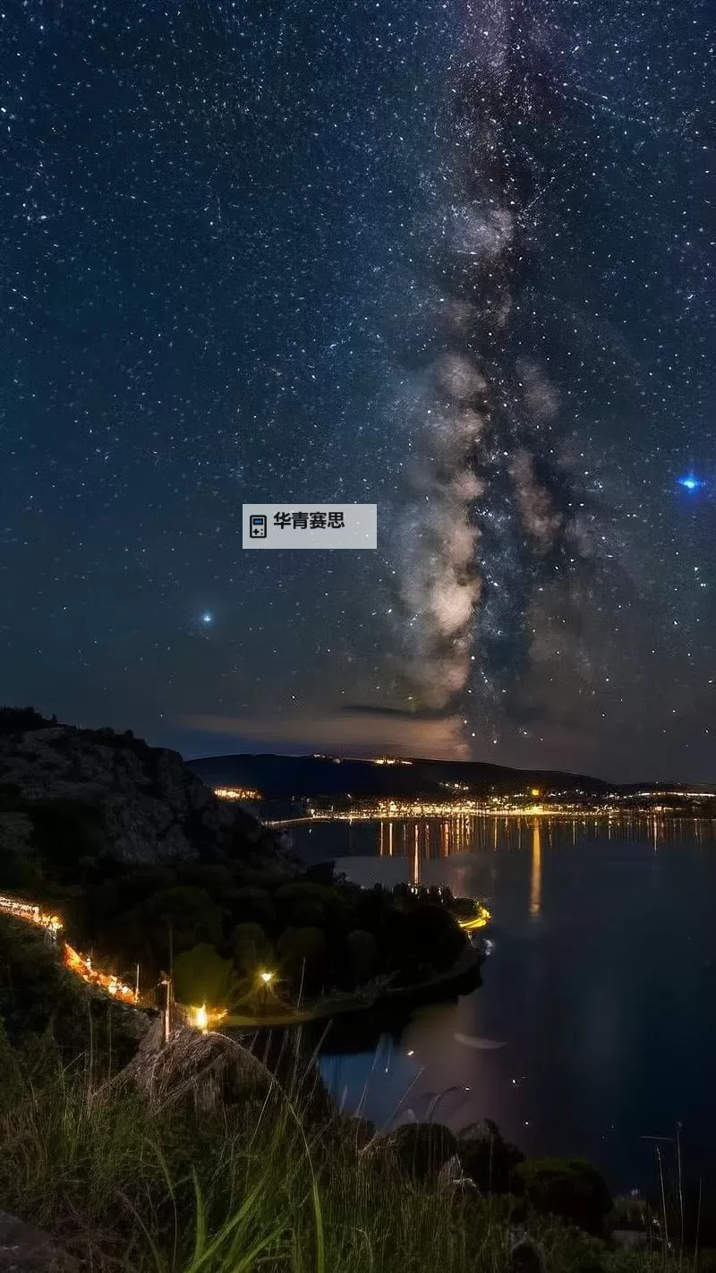 深夜五月的视频：静谧夜色中的唯美瞬间图1