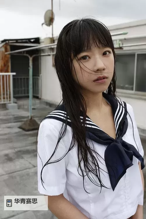 长泽梓作品精选:探索她多彩的艺术世界图1