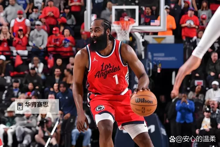 杜兰特半场8中4砍下12+4 展现出色状态图1